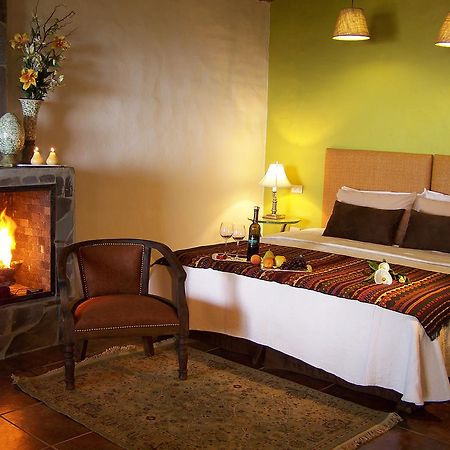 Hotel Villa Cassis Tapalpa Habitación foto