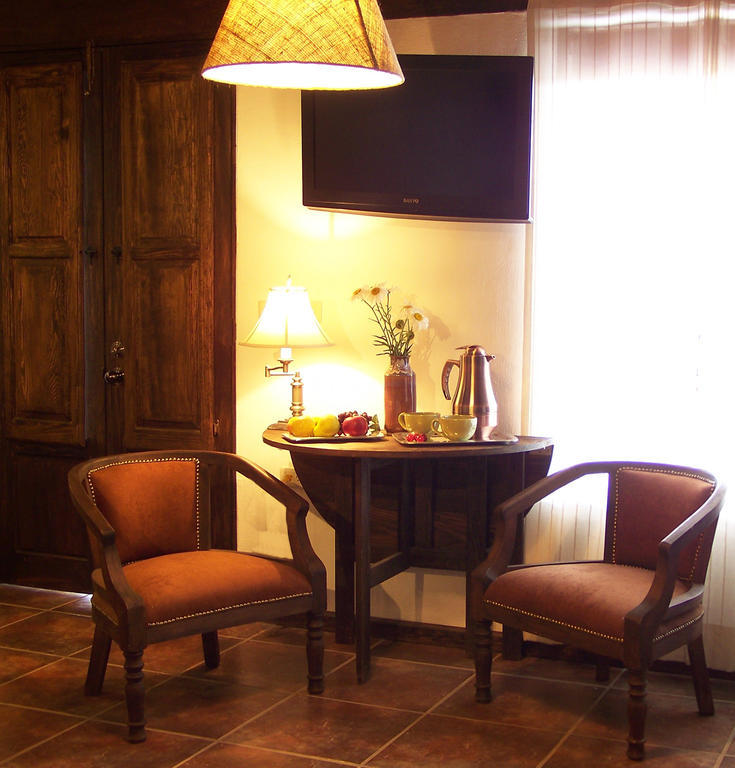 Hotel Villa Cassis Tapalpa Habitación foto