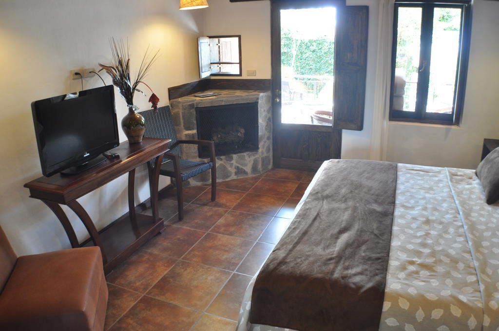 Hotel Villa Cassis Tapalpa Habitación foto